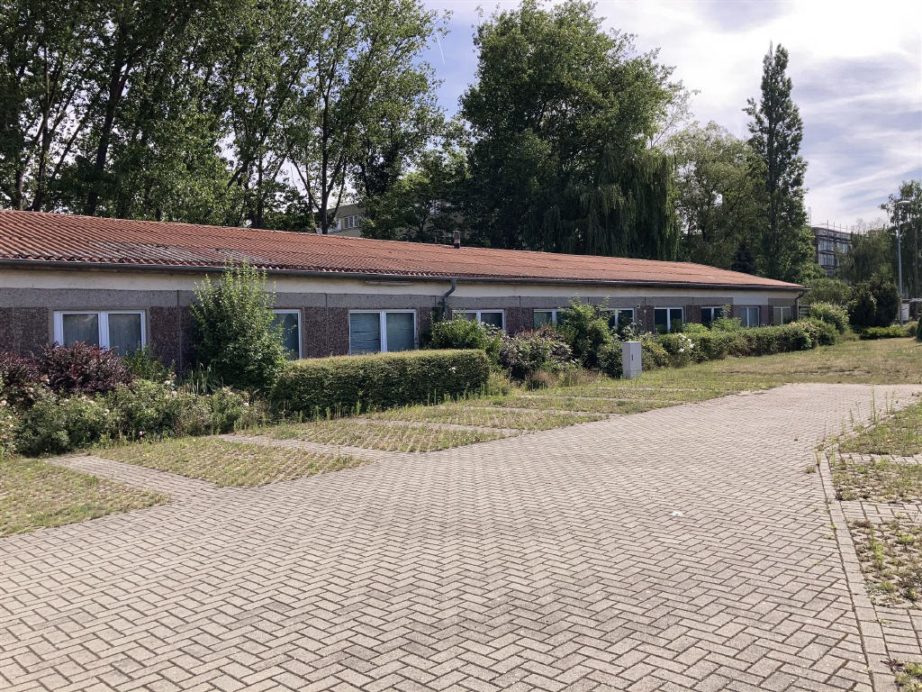 Gewerbeobjekt mit Büro- und Laborräumen in Stendal Gewerbeobjekt mit Büro- und Laborräumen in Stendal