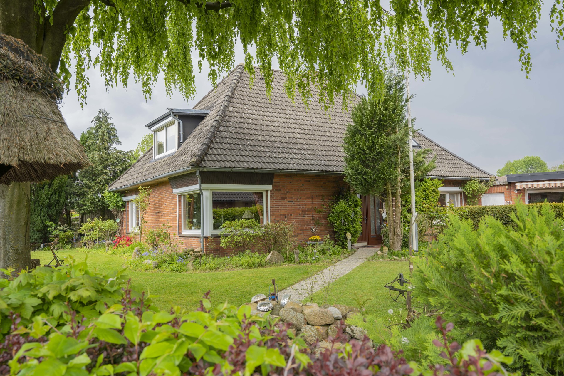 Top gepflegtes Haus auf traumhaften Grundstück in Wacken