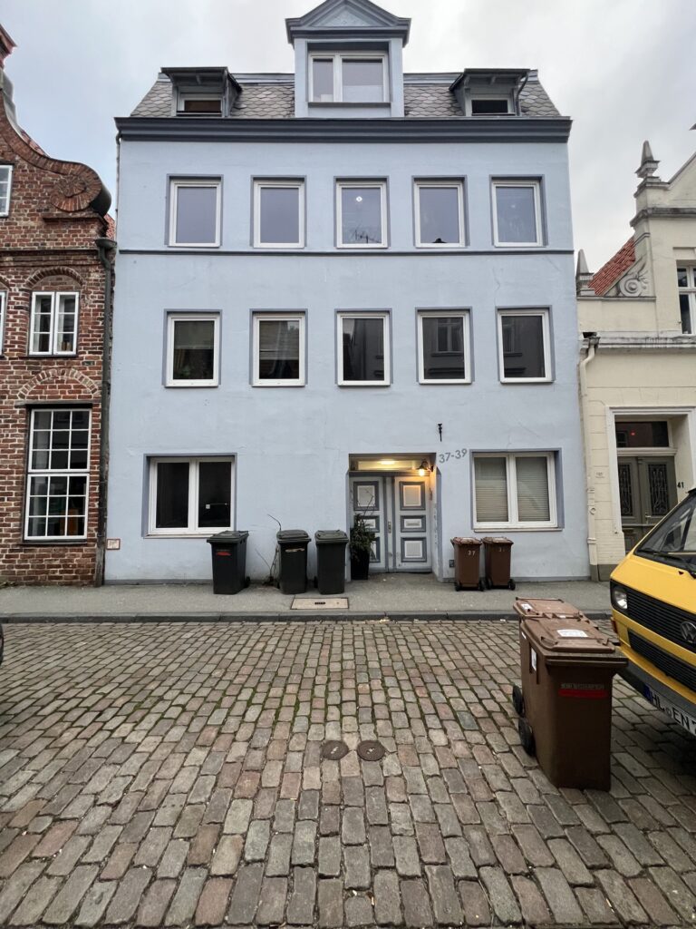 Liebhaberstück!!! Mehrfamilienhaus mit 10 Wohneinheiten! – Rarität auf der Lübecker Altstadtinsel! Liebhaberstück!!! Mehrfamilienhaus mit 10 Wohneinheiten! – Rarität auf der Lübecker Altstadtinsel!