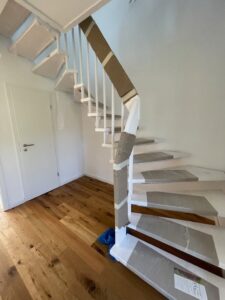 Treppe zum OG