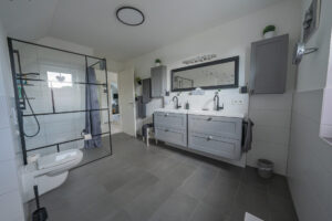 Badezimmer OG