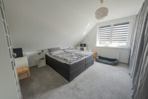 Schlafzimmer OG