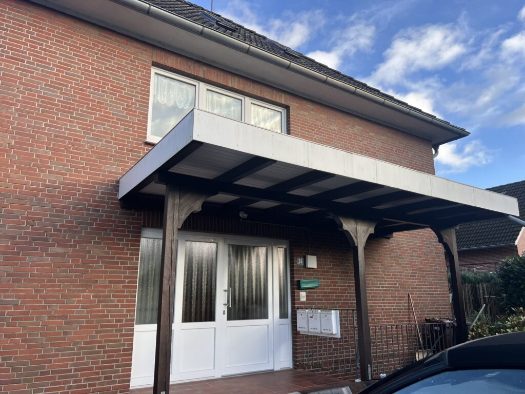 Vermietetes, renovierungsbedürftiges Mehrfamilienhaus in Horneburg Vermietetes, renovierungsbedürftiges Mehrfamilienhaus in Horneburg