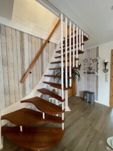 Treppe zum DG
