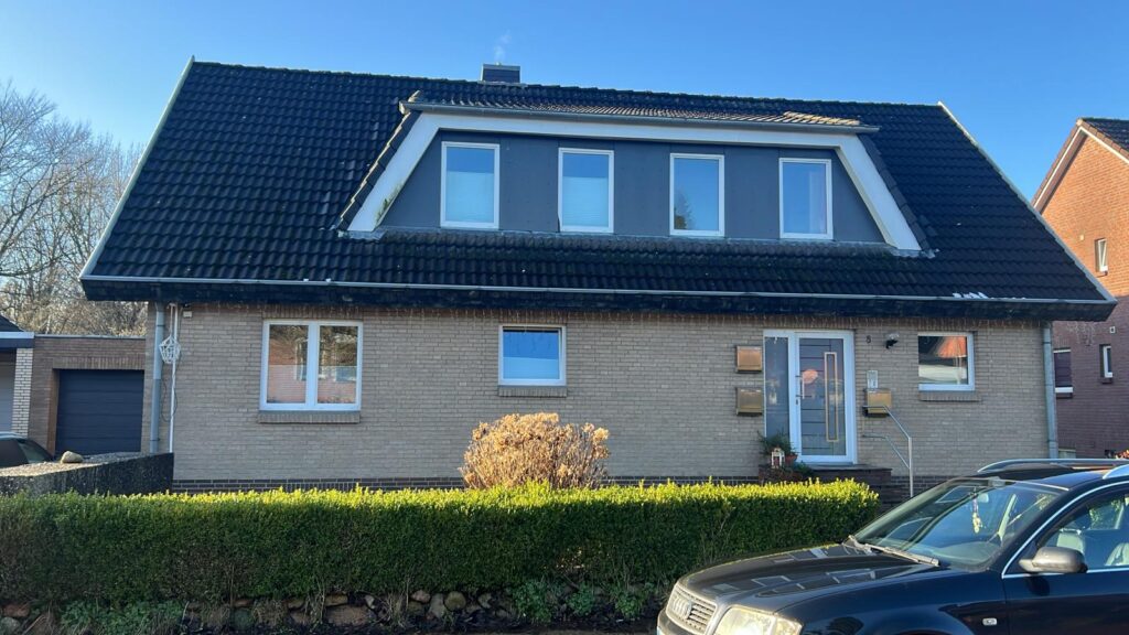 3 Zimmer DG Wohnung in Burg/Dithmarschen zu vermieten