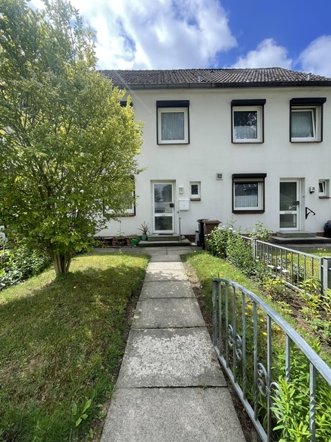 Gepflegtes 4 Zimmer Mittelreihenhaus in Hohenlockstedt Gepflegtes 4 Zimmer Mittelreihenhaus in Hohenlockstedt