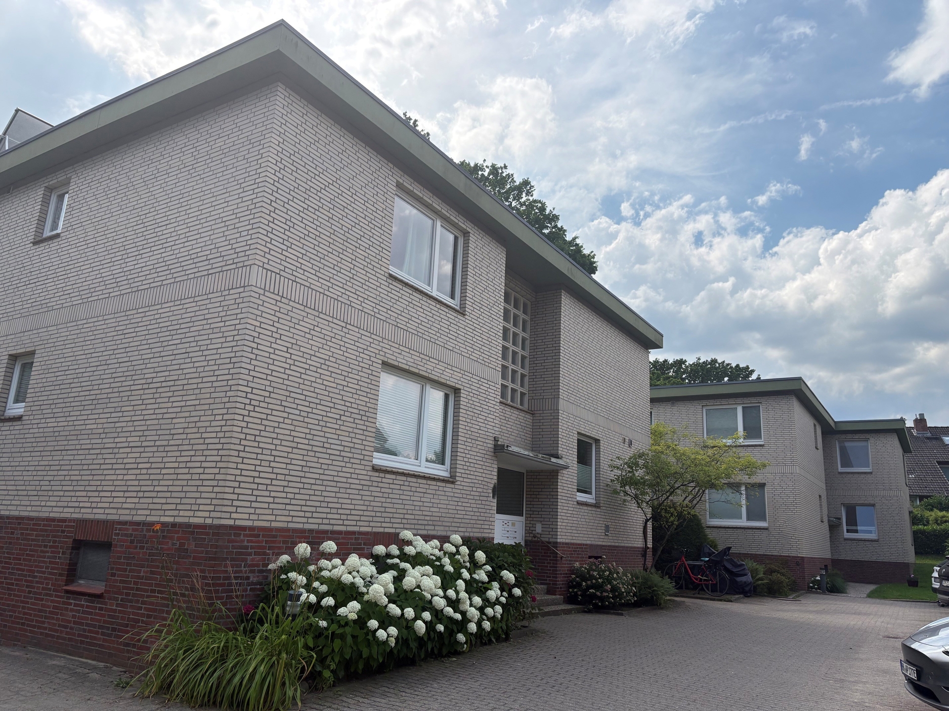 Gepflegte 2 – 3 Zimmerwohnung in Ahrensburg