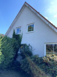Hinten