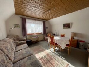 Wohnzimmer DG